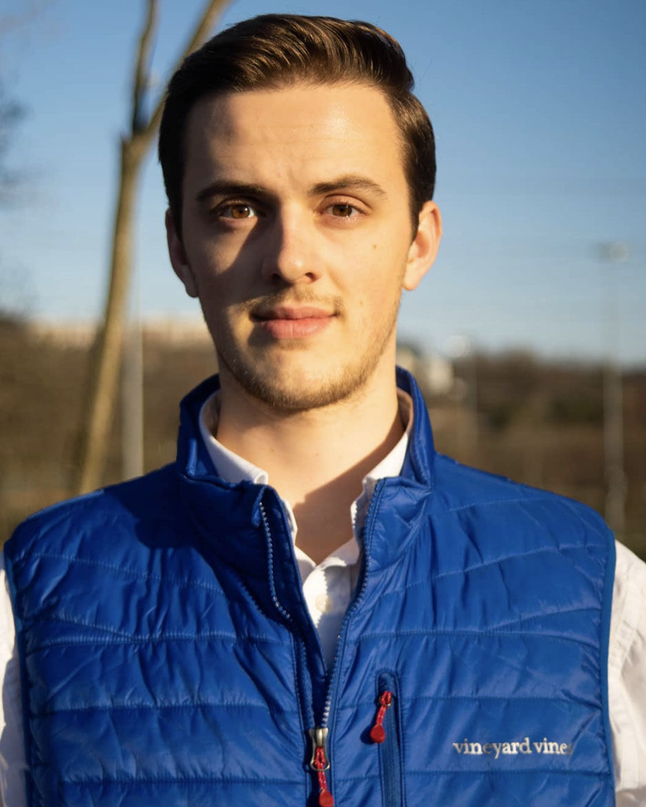 noah-headshot.jpg